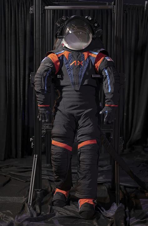 nasa space suits 2025.